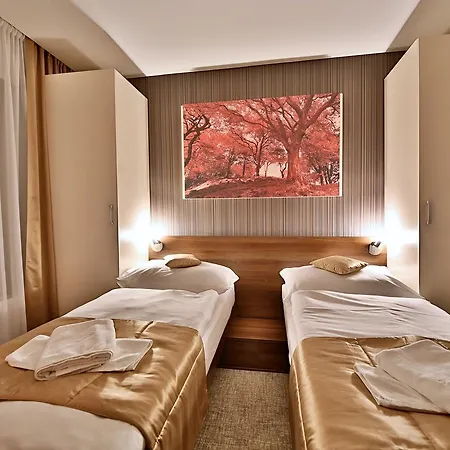 Hotel Alexander 4*